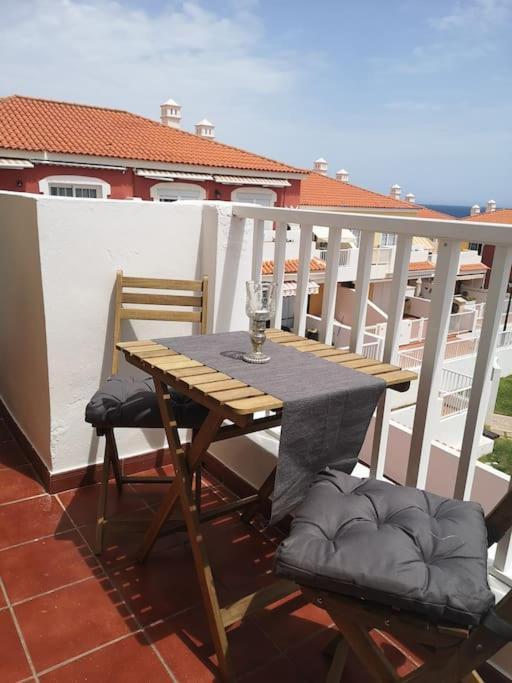 Apartment Am Meer Mit Pool Santa Cruz de Tenerife Bagian luar foto